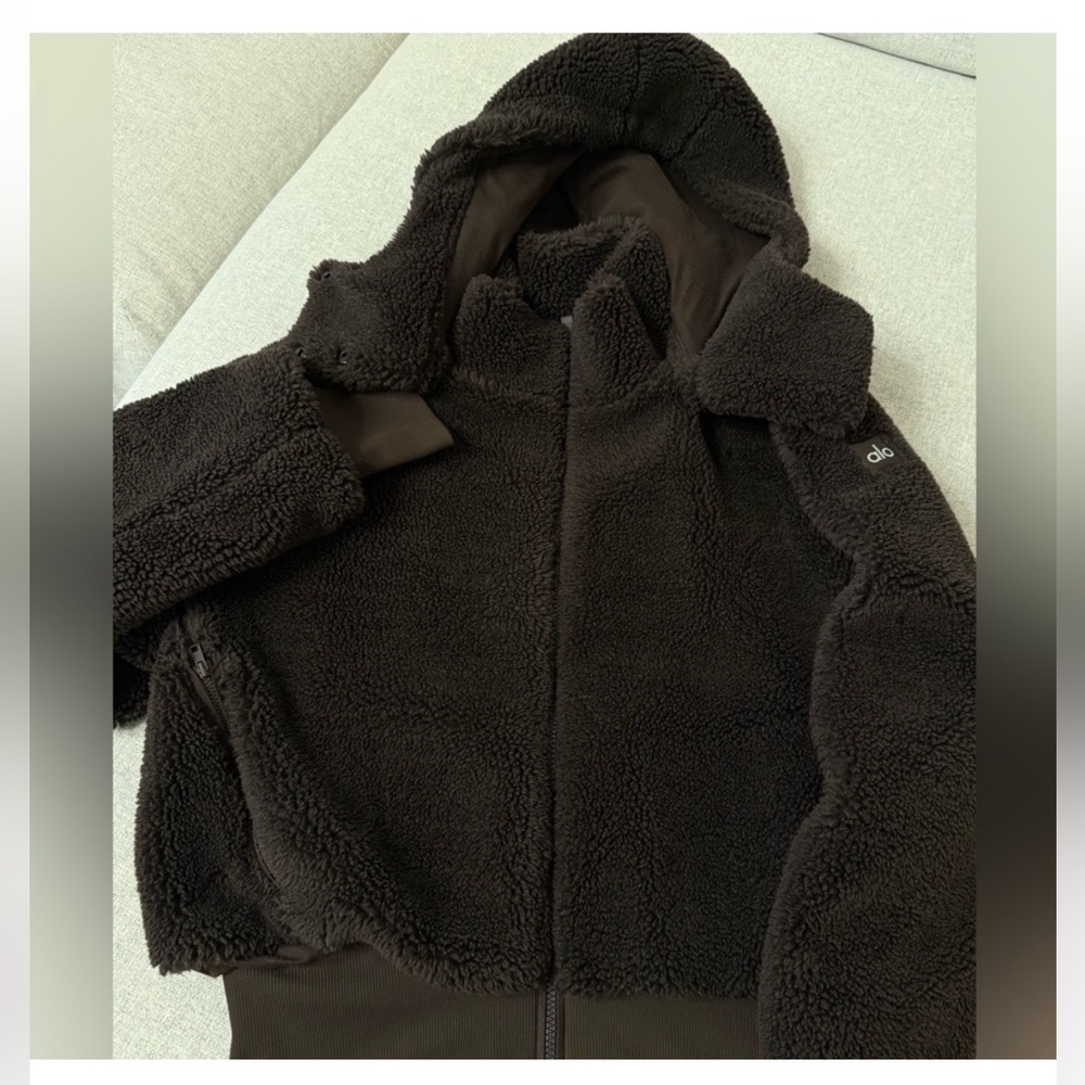 ALO Yoga Dark Brown Teddy Jacket - Picture 7 of 15
